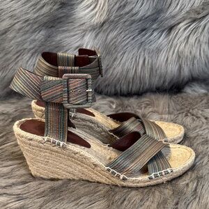 Vince Multicolor Striped Wedge Sandals Size 9